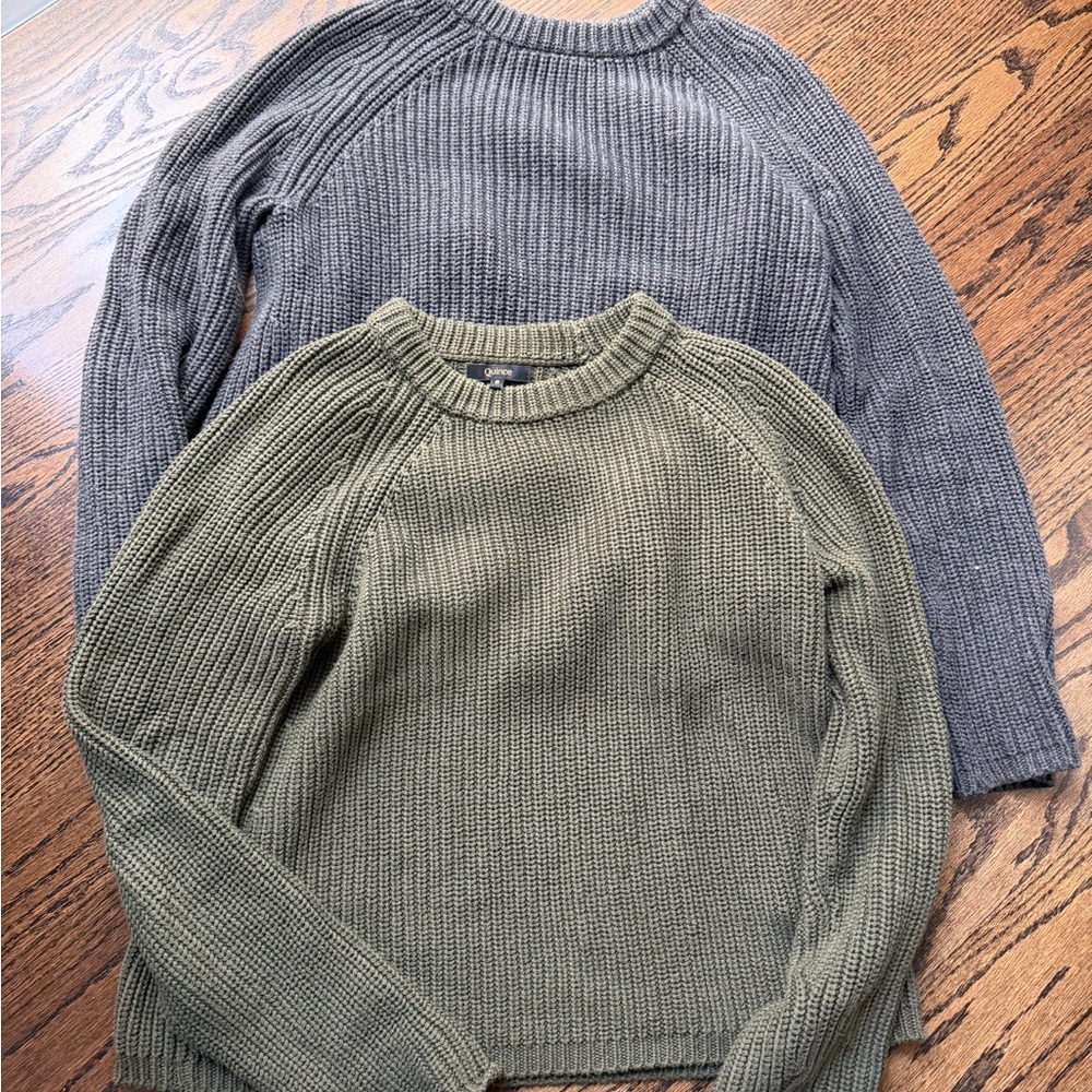 Quince women’s Crewneck Knit Sweater - Olive and Gray